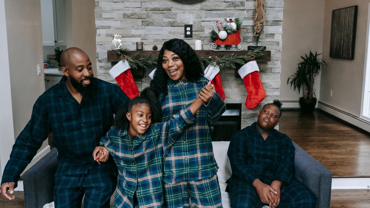 How Can I Help My Family Stay Positive ?