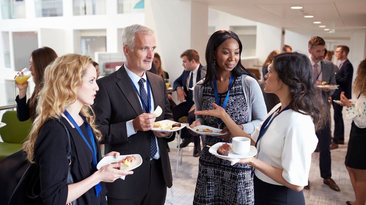 How Do I Find a Networking Mastermind?